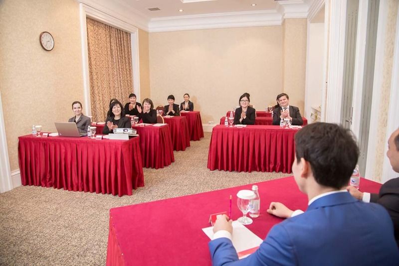 Ramada Plaza Astana Hotel Bagian luar foto