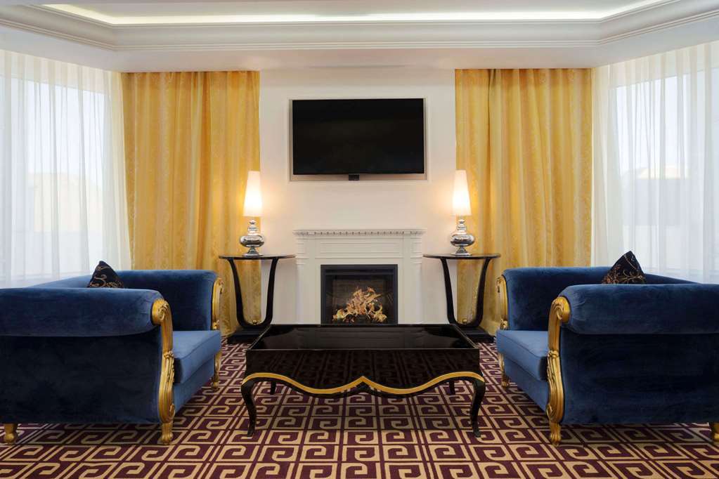 Ramada Plaza Astana Hotel Ruang foto